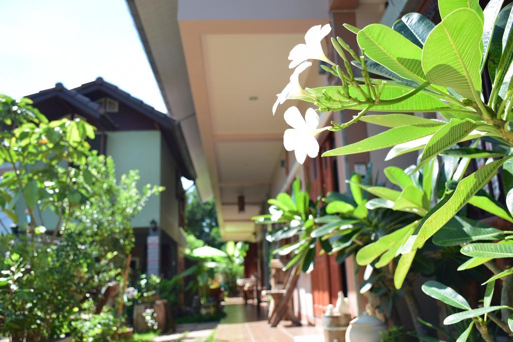 สยาม เกสต์เฮาส์ กาญจนบุรี ภายนอก รูปภาพ